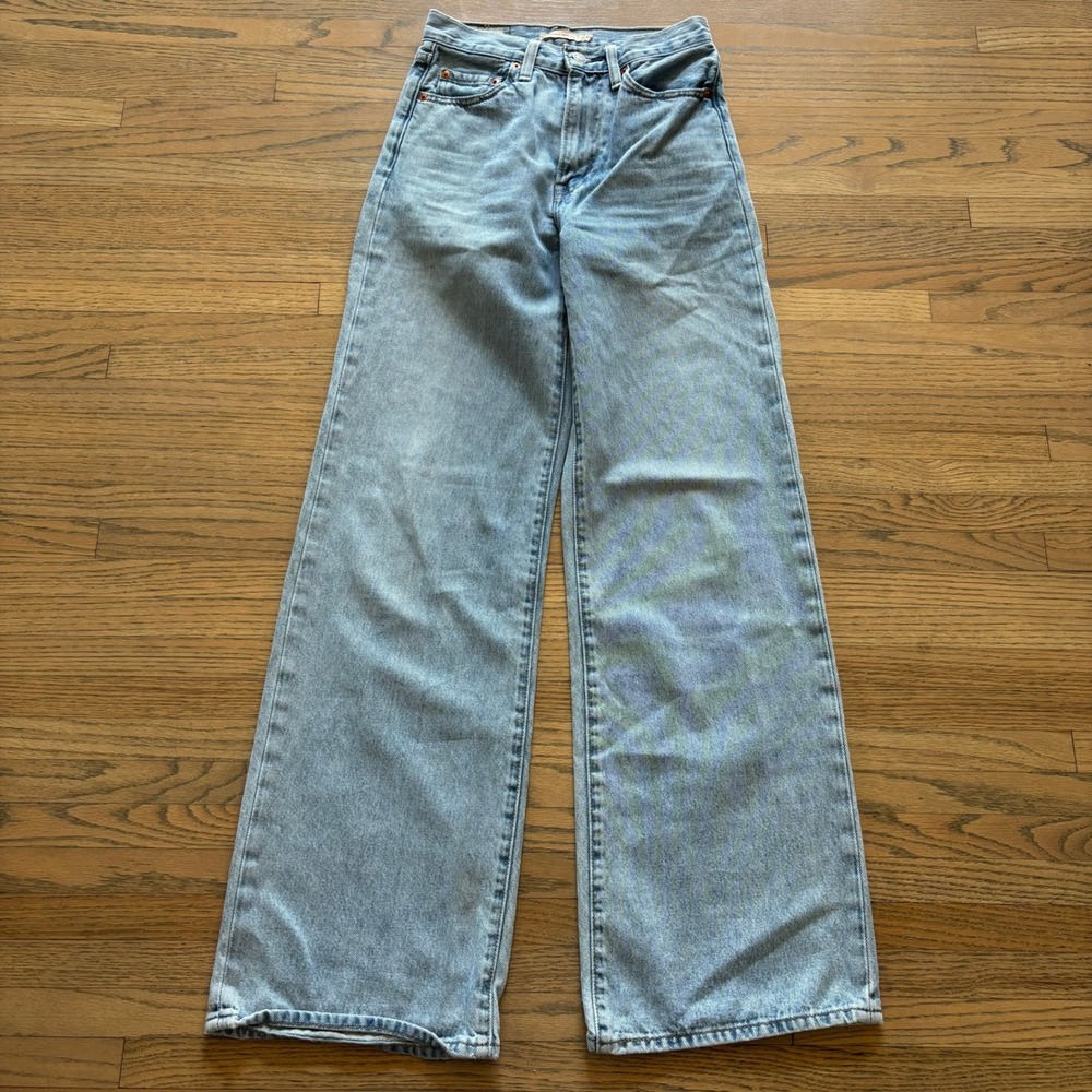 Levi's Premium Ribcage Wide Leg Jeans Light Wash Distressed Size 24 High Rise
